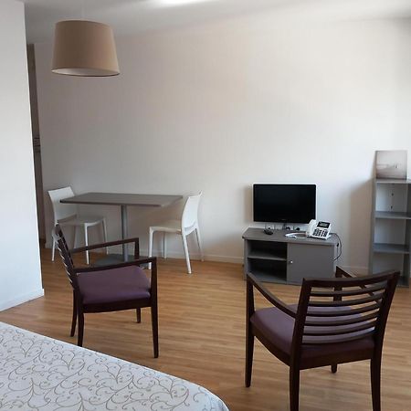 Residence Services Seniors Espace Et Vie Le Mans Luaran gambar
